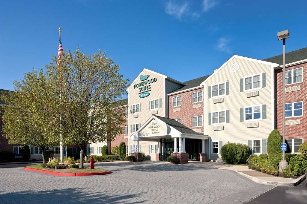 Homewood Suites by Hilton Boston / Andover | 4 Riverside Dr, Andover, MA 01810, USA | Phone: (978) 475-6000