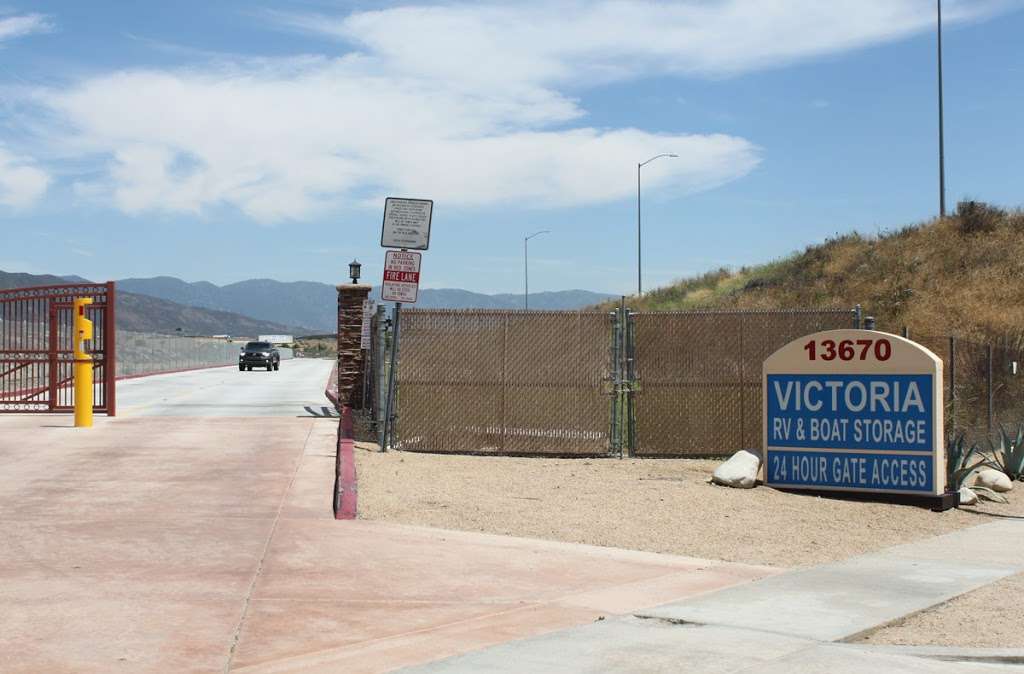 Victoria RV and Boat Storage | 13670 Victoria St, Rancho Cucamonga, CA 91739, USA | Phone: (909) 899-0778