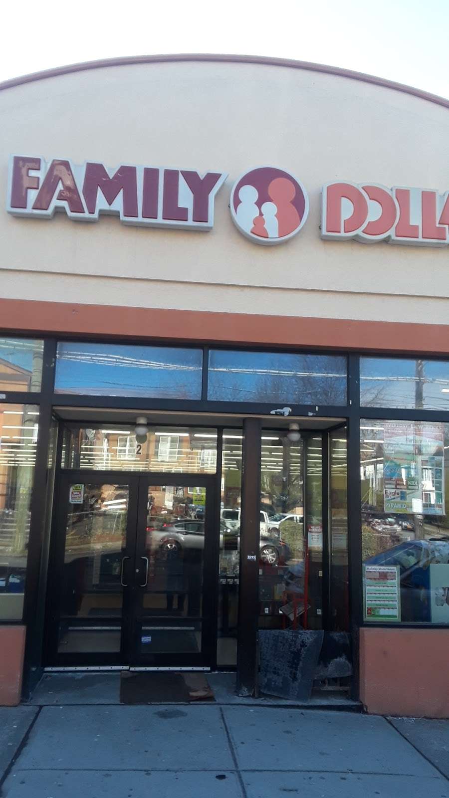 Family Dollar | 2 E Sandford Blvd, Mt Vernon, NY 10550, USA | Phone: (914) 668-5471