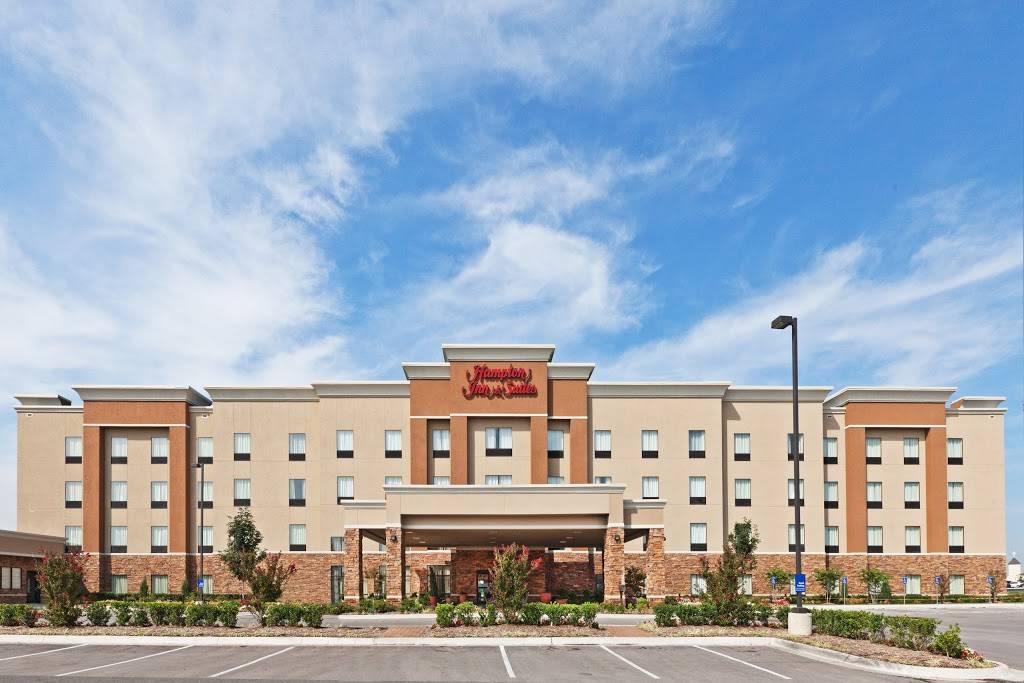 Hampton Inn & Suites Tulsa North/Owasso | 9009 N 121st E Ave, Owasso, OK 74055 | Phone: (918) 609-6700