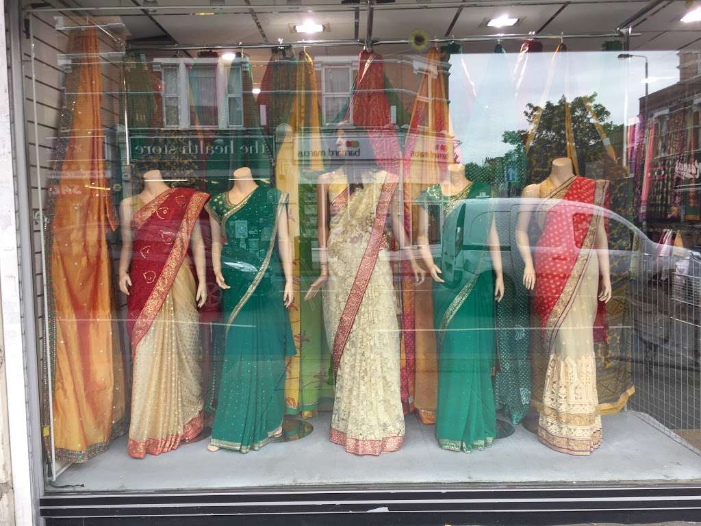 Geeta Sarees | 231 Upper Tooting Rd, Tooting, London SW17 7TG, UK | Phone: 020 8672 0208