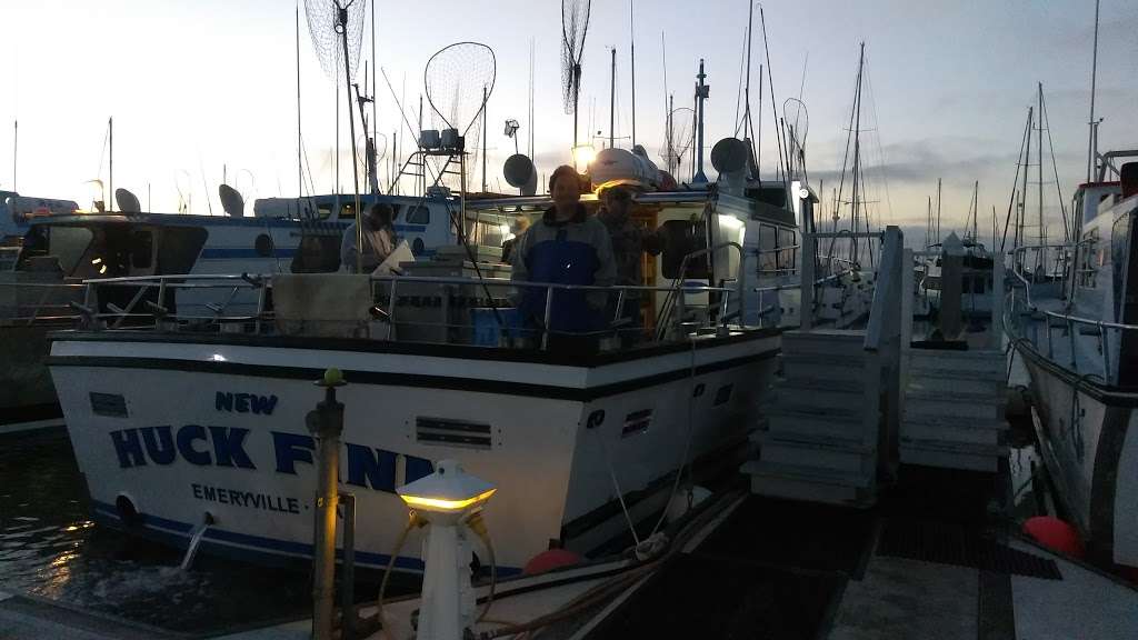 Emeryville Sportfishing | 3310 Powell St, Emeryville, CA 94608, USA | Phone: (510) 652-3403