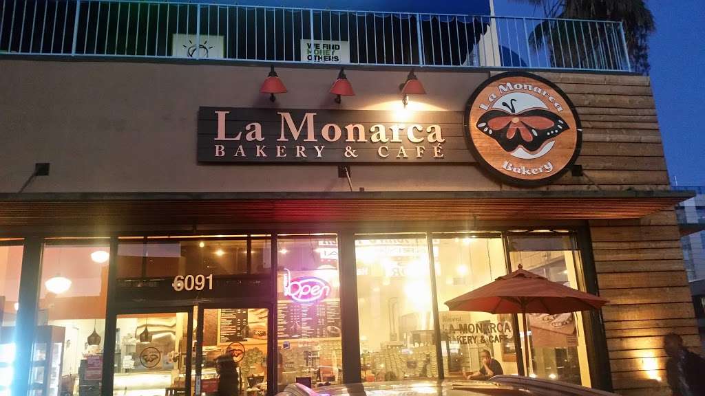 La Monarca Bakery | 6091 Sunset Blvd, Los Angeles, CA 90028, USA | Phone: (323) 463-0933