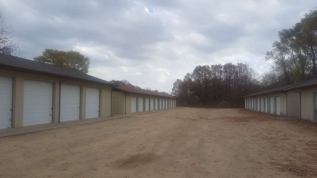 BinTris Moving and Self Storage - Bridgman | 8677 Red Arrow Hwy, Bridgman, MI 49106, USA | Phone: (269) 429-6007