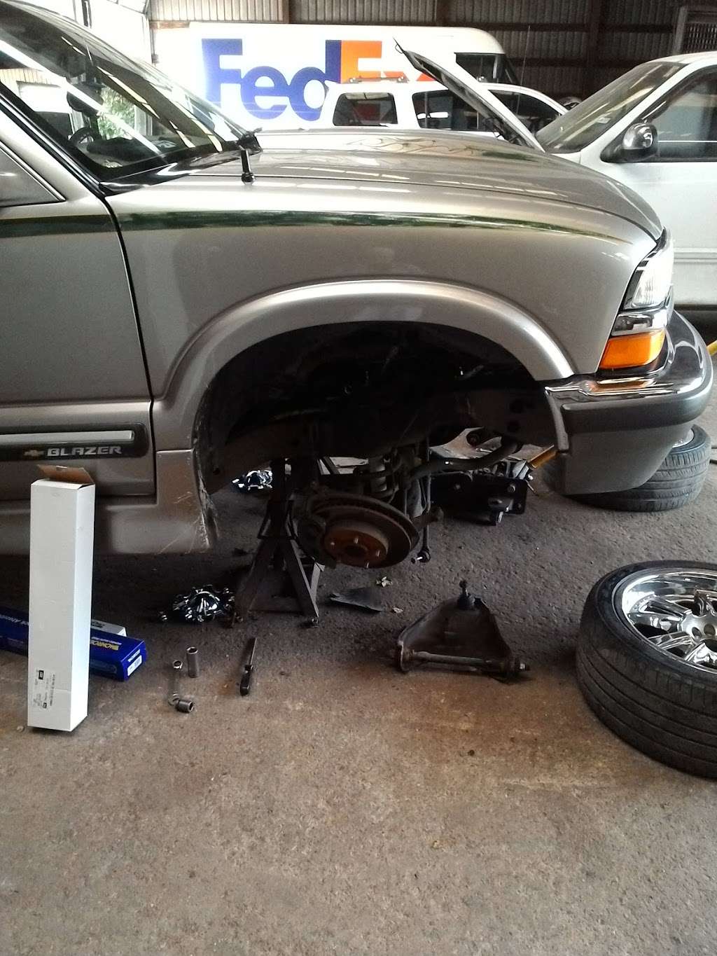 Northwest Chassis Service | 14720 Kuykendahl Rd #13, Houston, TX 77090 | Phone: (281) 440-0107