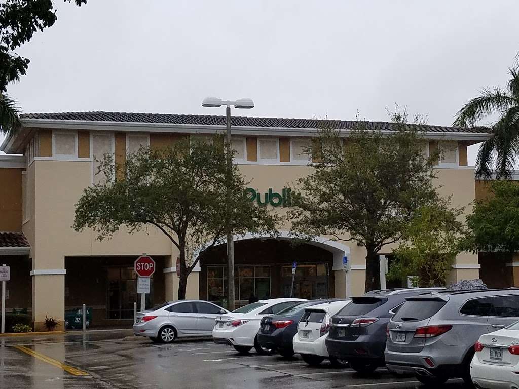 Publix Super Market at Glade Crossing | 2465 Glades Cir, Weston, FL 33327, USA | Phone: (954) 217-0022