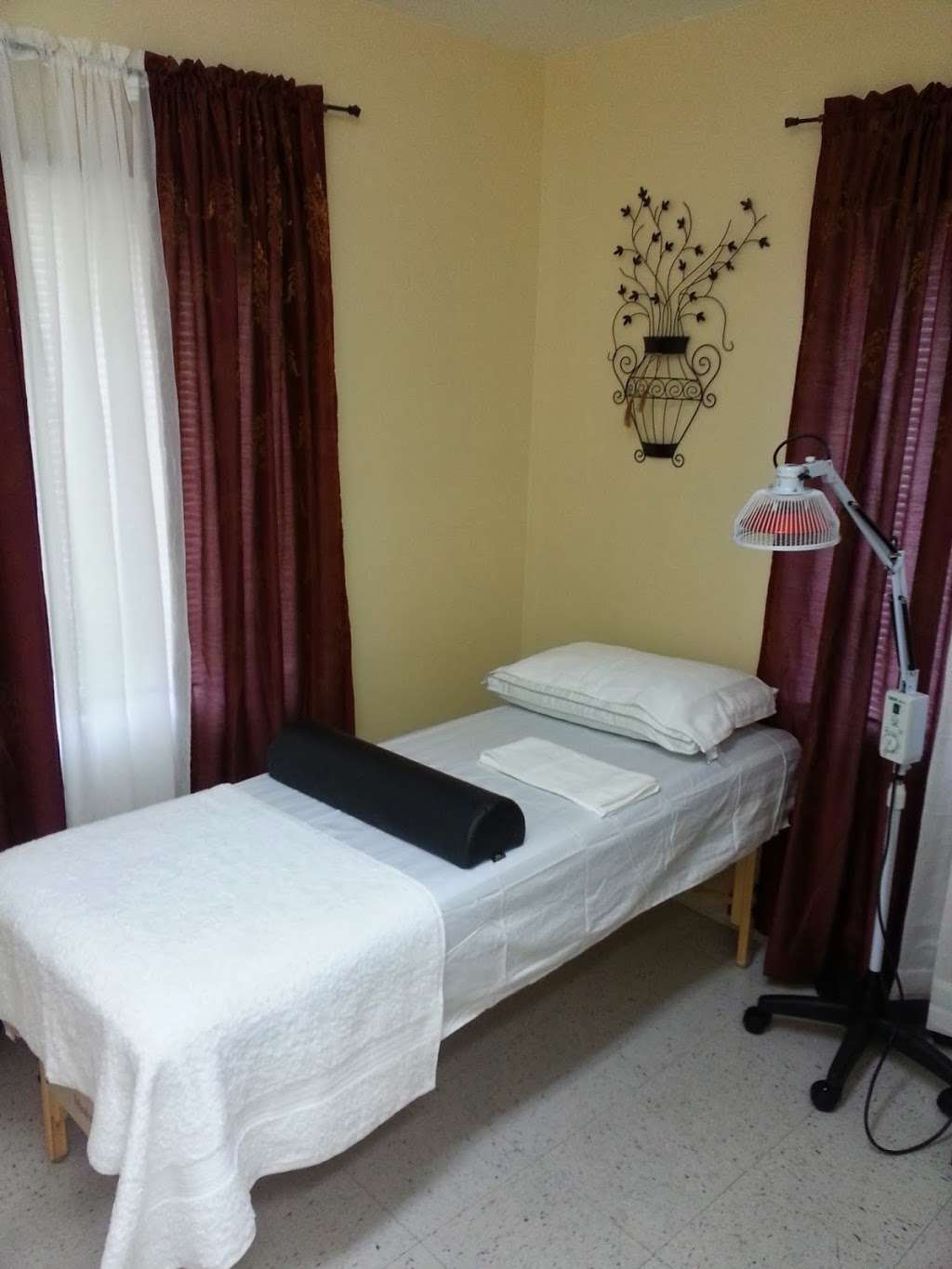 Verduzco House of Acupuncture | 810 S Indiana St, Los Angeles, CA 90023, USA | Phone: (323) 488-6797