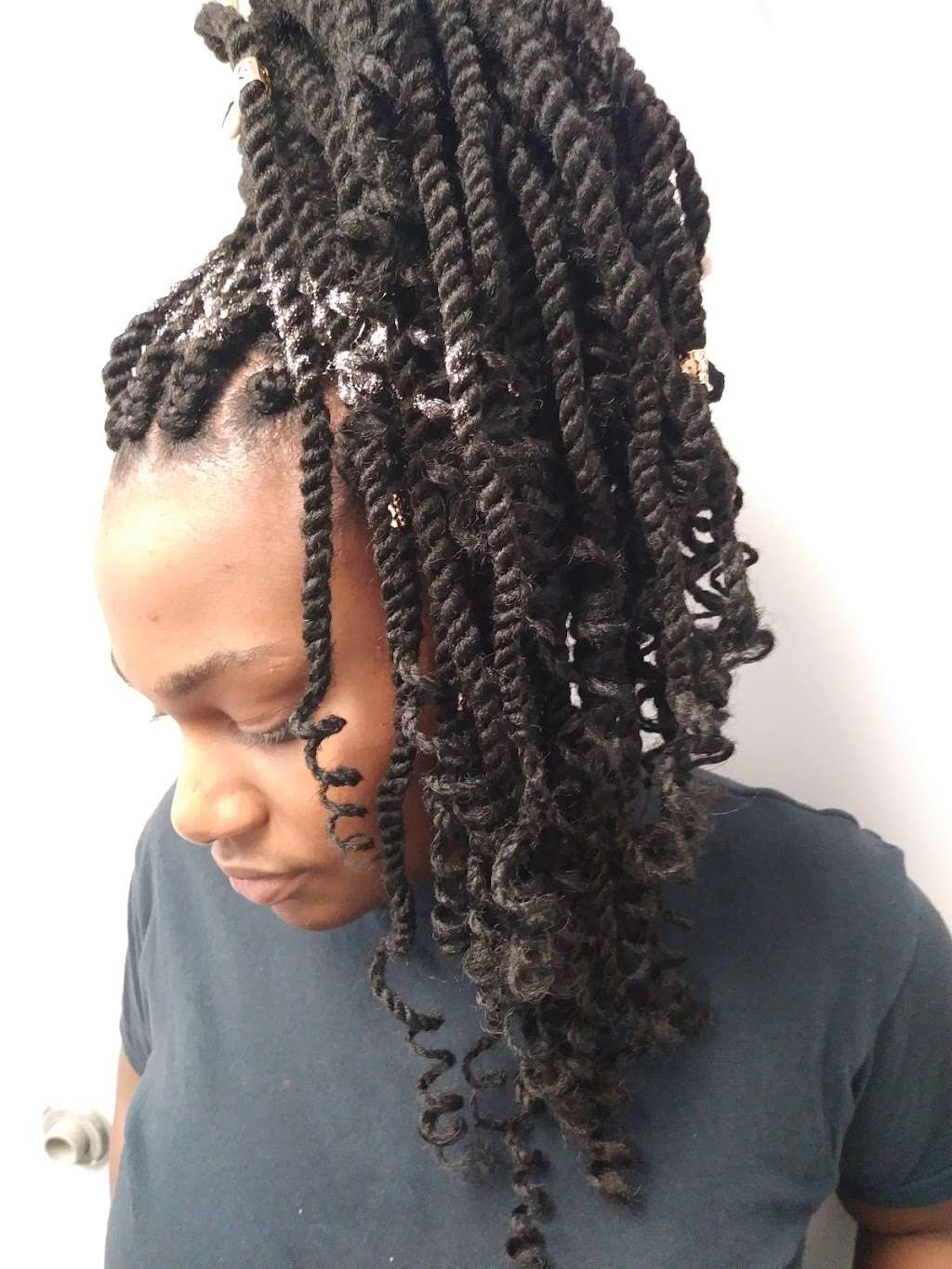 Uj braids | 6811 Kenilworth Ave, Riverdale Park, MD 20737 | Phone: (443) 230-6765