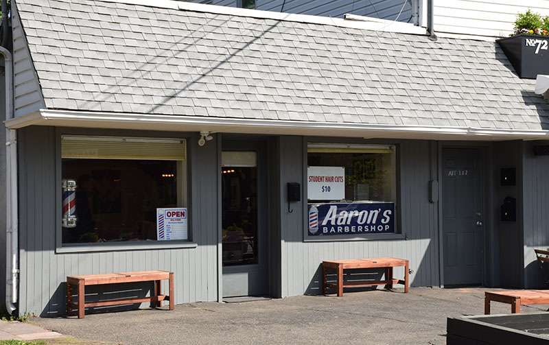 Aarons Barbershop | 72 W Upper Ferry Rd, Ewing Township, NJ 08628, USA | Phone: (609) 882-4440