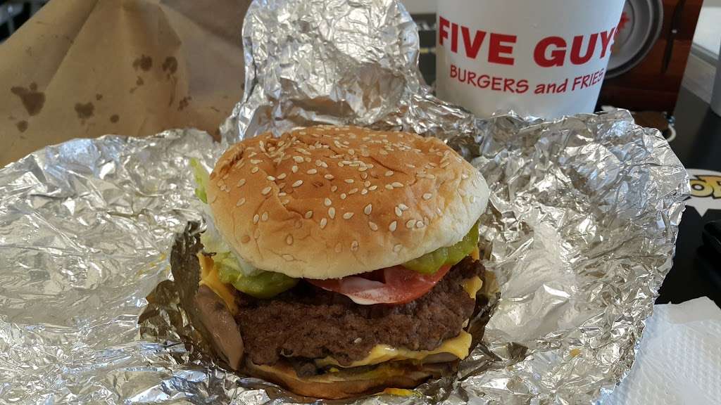 Five Guys | 8001 S Orange Blossom Trail, Orlando, FL 32809, USA | Phone: (407) 812-9349