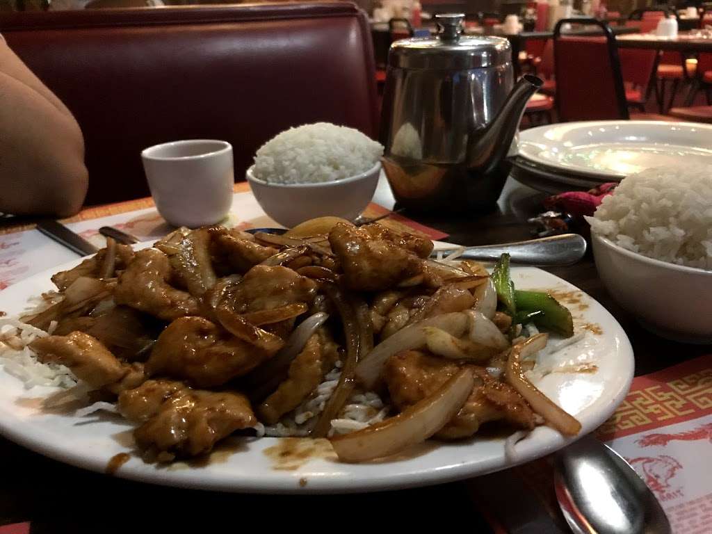 Wing Wah Restaurant | 7868 Melton Rd, Gary, IN 46403 | Phone: (219) 938-8026