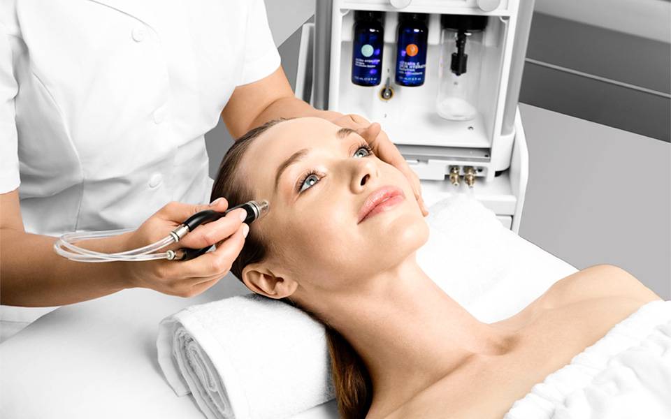 Artistry Skin and Laser | 7701 Shaffer Pkwy, Littleton, CO 80127, USA | Phone: (720) 593-1816