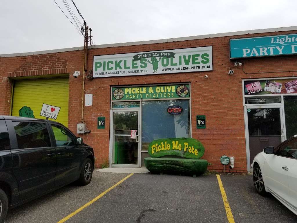 Pickle Me Pete | 53 Bloomingdale Rd, Hicksville, NY 11801, USA | Phone: (516) 531-3135