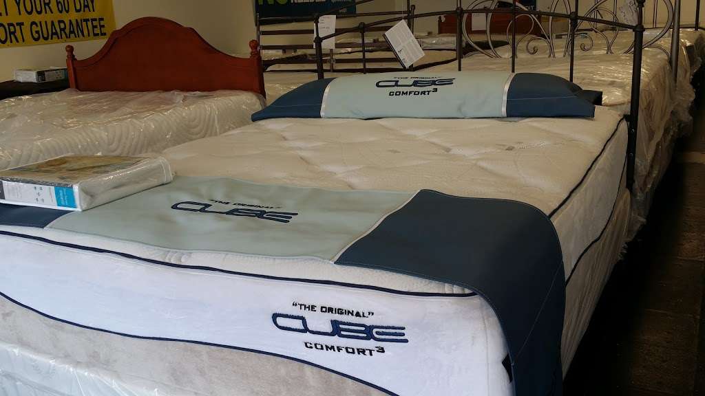 Mattress Warehouse 6022 E Colonial Dr, Orlando, FL 32807, USA