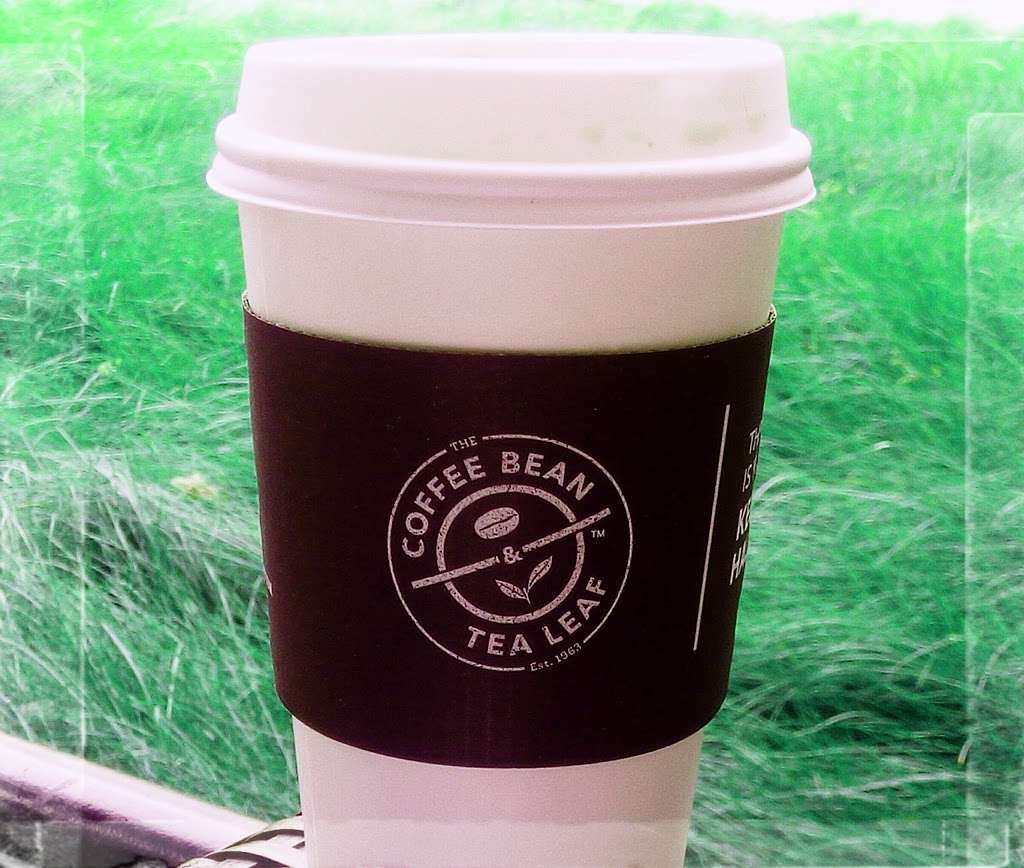 The Coffee Bean & Tea Leaf | 5700 Wilshire Blvd, Los Angeles, CA 90036, USA | Phone: (323) 931-4948