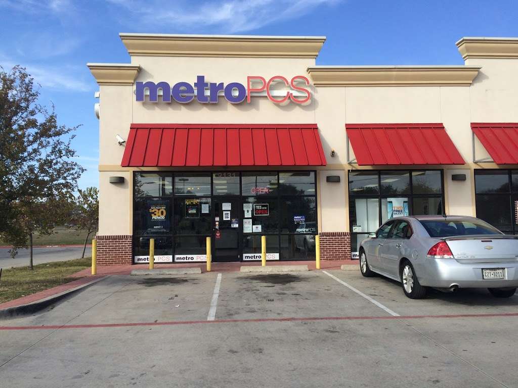 Metro by T-Mobile | 2131 E Ledbetter Dr, Dallas, TX 75216, United States | Phone: (214) 375-8900