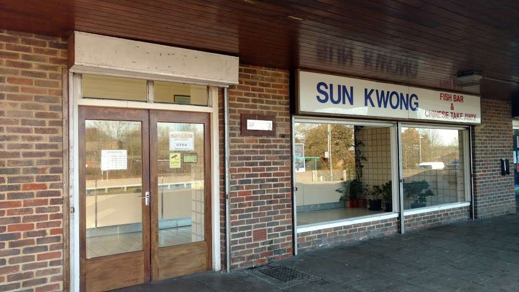 Sun Kwong Fish Bar | 3 Sumners Hatch, Broadley Road, Sumners, Harlow CM19 5RD, UK | Phone: 01279 412304