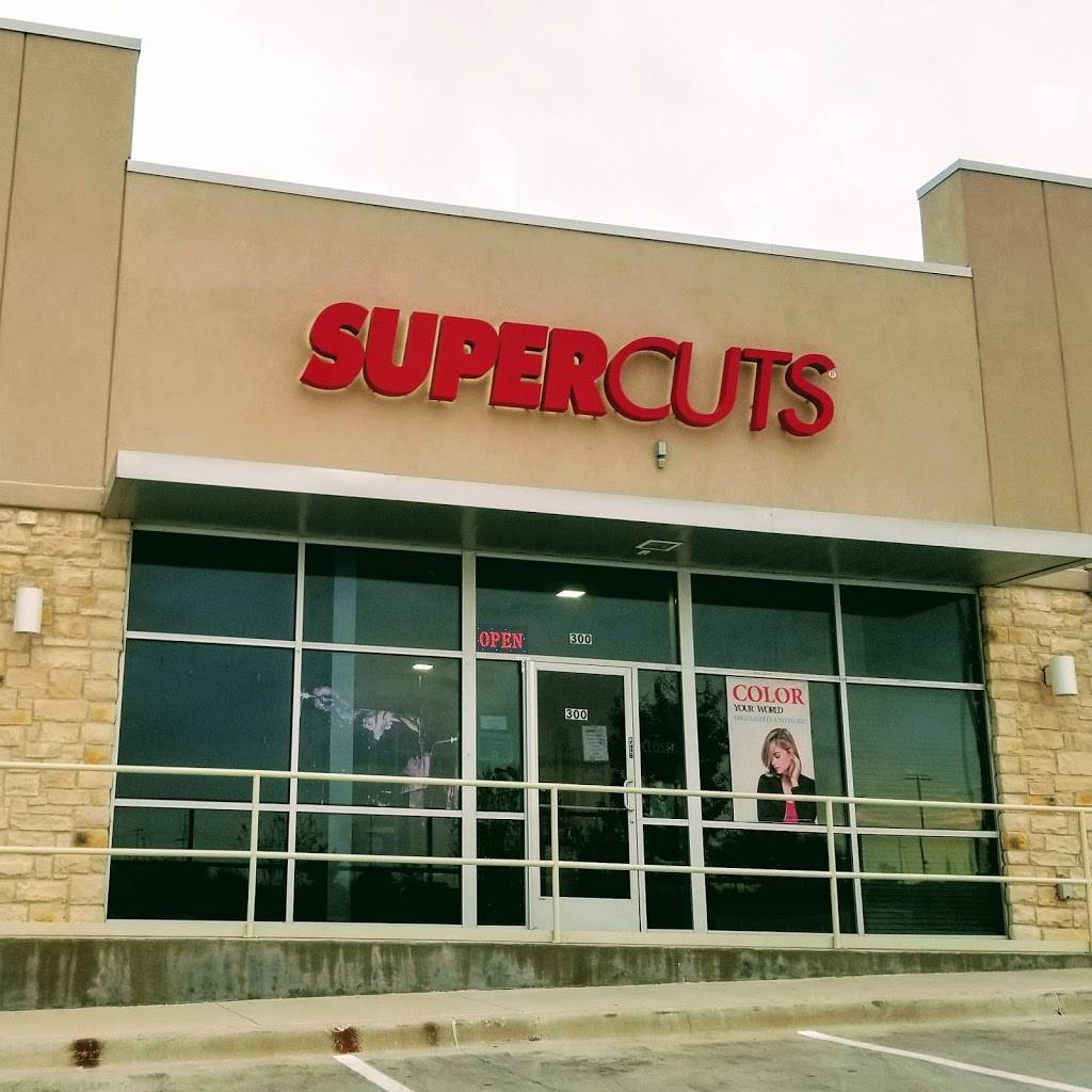 Supercuts | 2412 Avondale Haslet Rd #300, Haslet, TX 76052, USA | Phone: (682) 312-7080