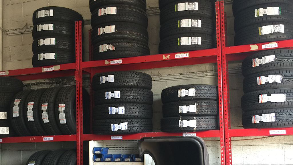 Montview Tires New & Used | 11701 E Montview Blvd, Aurora, CO 80010 | Phone: (720) 859-3603