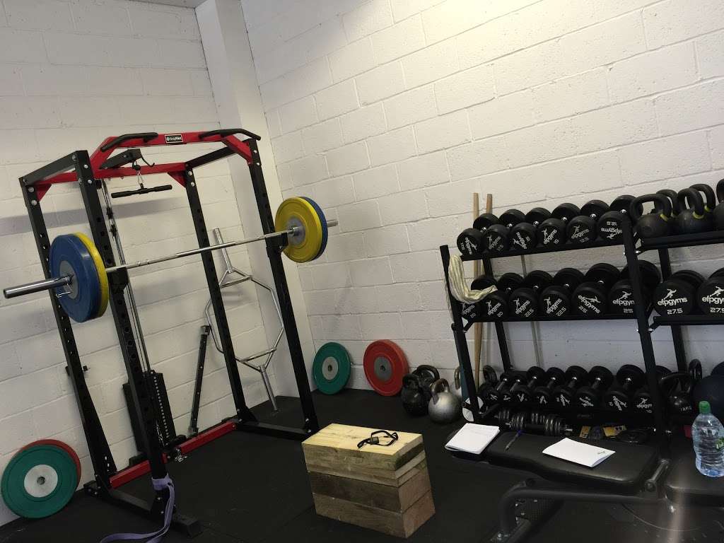 Wimbledon Strength Club | Unit 3, 50 Windsor Ave, Wimbledon, London SW19 2TJ, UK | Phone: 07712 511601