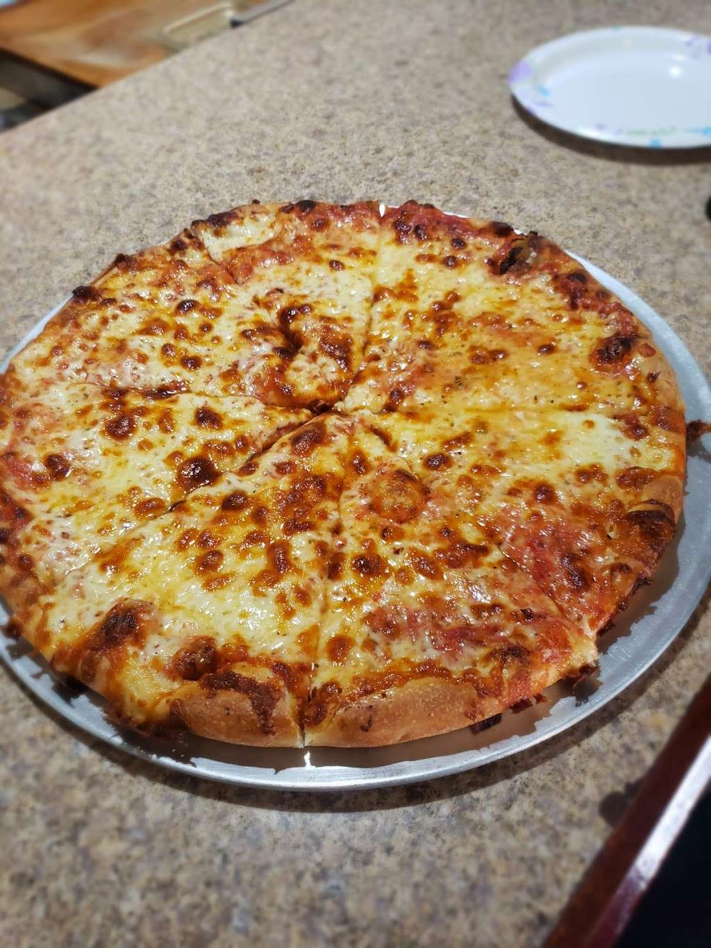 Famous Pizza | 92 Hartford Pike, North Scituate, RI 02857 | Phone: (401) 934-0278