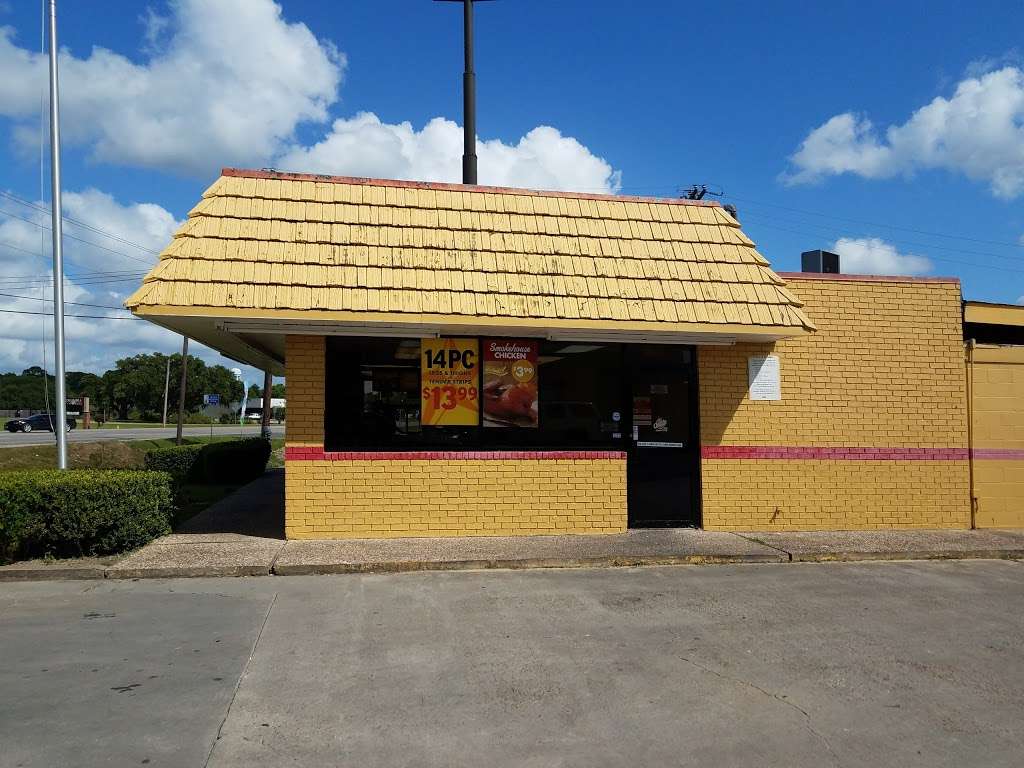 Churchs Chicken | 806 S Columbia Dr, West Columbia, TX 77486, USA | Phone: (979) 345-5427