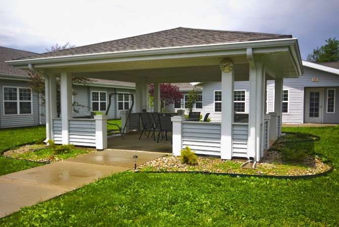 Monroe Place | 2770 South Adams Road, Bloomington, IN 47403, USA | Phone: (812) 727-3559