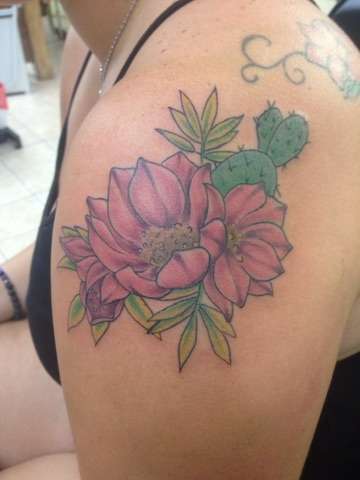 InkTown Tattoo Studio | 12237 NW Grand Ave, El Mirage, AZ 85335, USA | Phone: (623) 875-0556