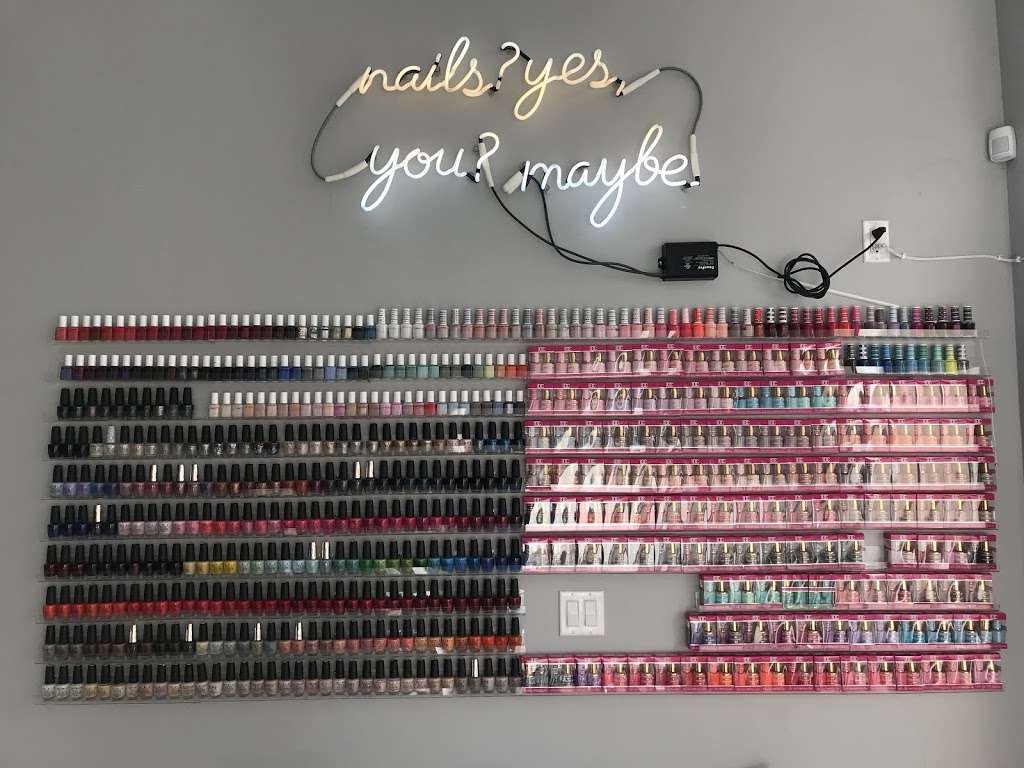 Elysian Nail Bar | 4318 W Magnolia Blvd, Burbank, CA 91505, USA | Phone: (818) 566-9636