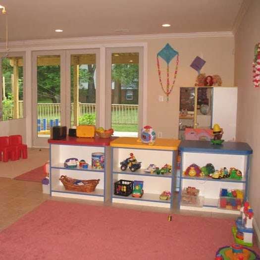 Starfish Child Care in Potomac, MD. Infants and Preschool Childr | 8810 Brickyard Rd, Potomac, MD 20854 | Phone: (240) 876-8552