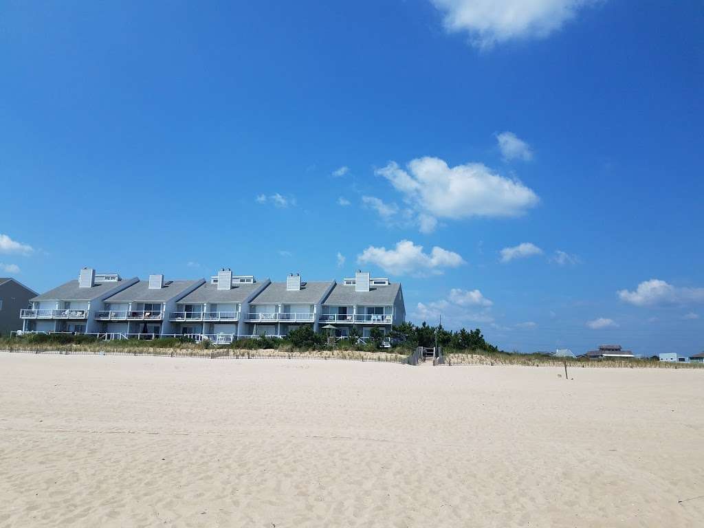 Fenwick Towers Condominium | 40126 Fenwick Towers Rd, Fenwick Island, DE 19944 | Phone: (302) 539-6087