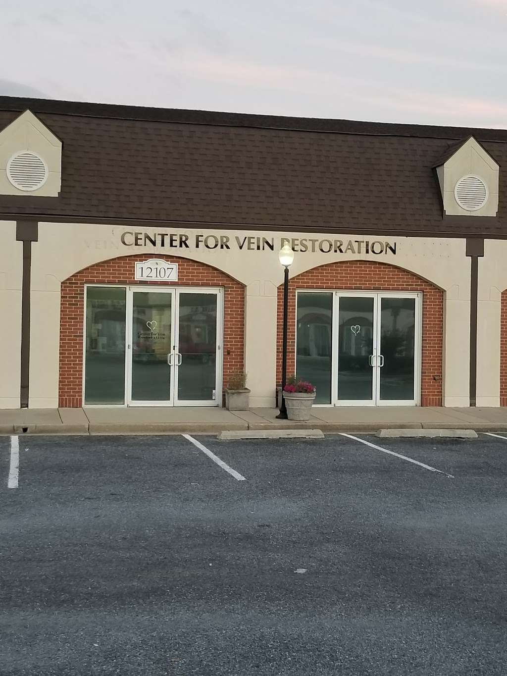 Center For Vein Restoration | 12107 Old Line Center, Waldorf, MD 20602, USA | Phone: (855) 565-8346