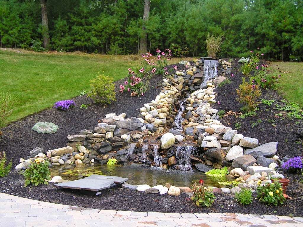 P & L Landscaping LLC | 79 Daniel Webster Hwy, Merrimack, NH 03054, USA | Phone: (603) 595-2802