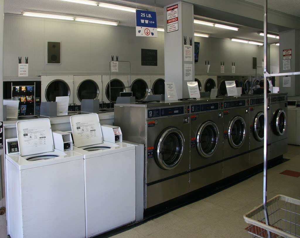SoRo Laundry Center | 1507 S Robertson Blvd, Los Angeles, CA 90035, USA | Phone: (424) 365-2299