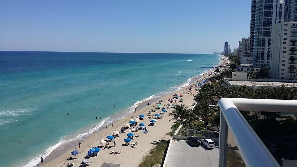 Beach Rental Condo | 3725 S Ocean Dr APT 902, Hollywood, FL 33019, USA | Phone: (954) 590-0334