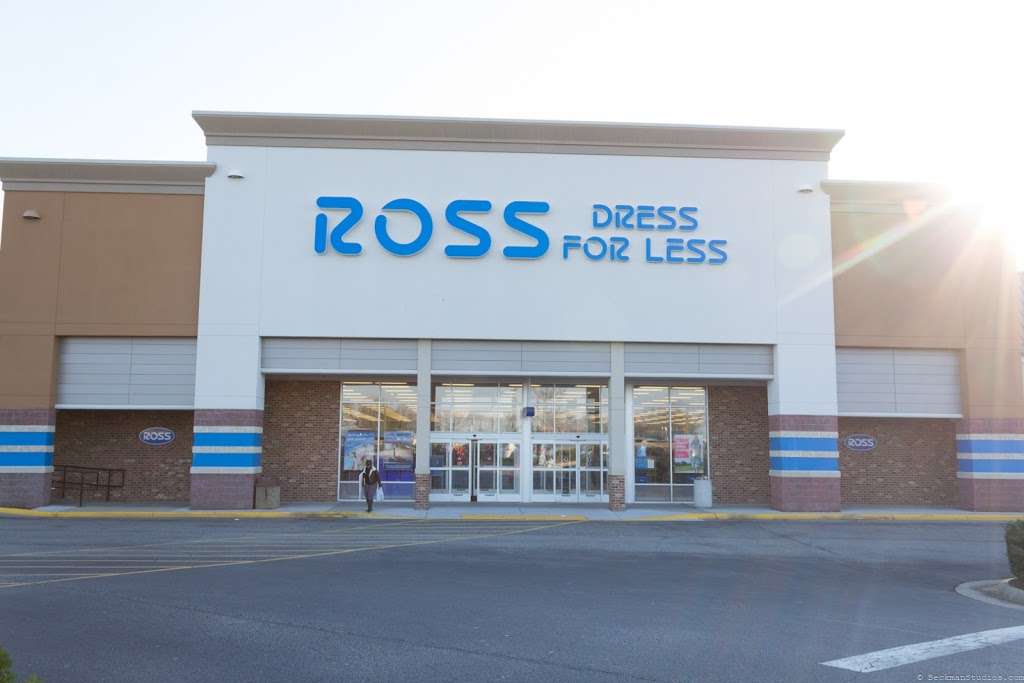 Ross Dress for Less | 14450 Smoketown Rd, Woodbridge, VA 22192, USA | Phone: (703) 499-9145