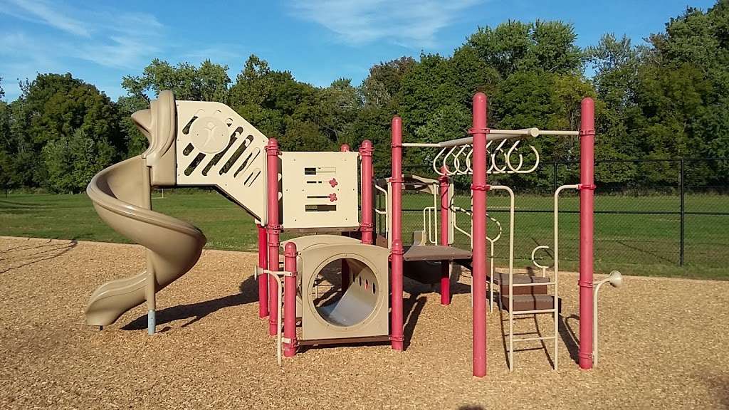 Roslyn Elementary | 2565 Susquehanna Rd, Abington, PA 19001 | Phone: (215) 884-3368