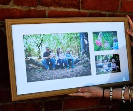 Intercanvas Picture Framing | Warners Farm, Main Rd, Howe Street, Chelmsford CM3 1BL, UK | Phone: 01245 362188