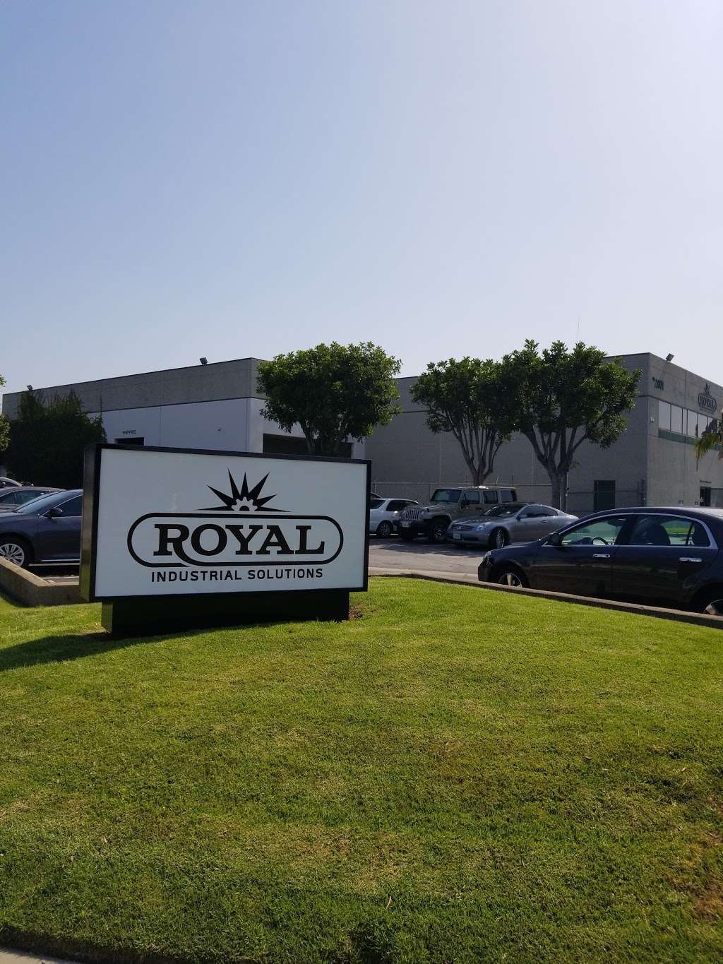 Royal Industrial Solutions - Carson | 2801 E 208th St, Carson, CA 90810, USA | Phone: (310) 637-6377