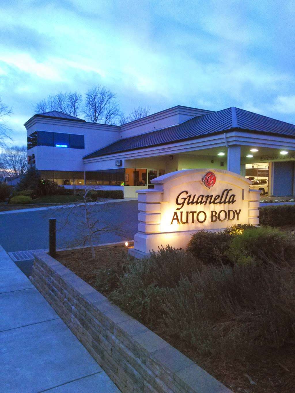 Guanella Auto Body | 2789 Sebastopol Rd, Santa Rosa, CA 95407, USA | Phone: (707) 526-6805