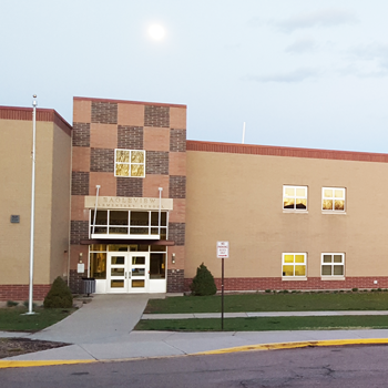 Eagleview Elementary School | 4601 Summit Grove Pkwy, Thornton, CO 80241, USA | Phone: (720) 972-5760