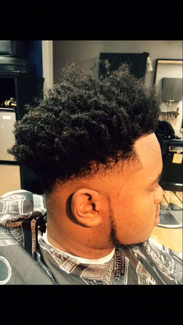 Loyals Barbershop | 405 E 2nd Ave, Roselle, NJ 07203, USA | Phone: (908) 241-4130