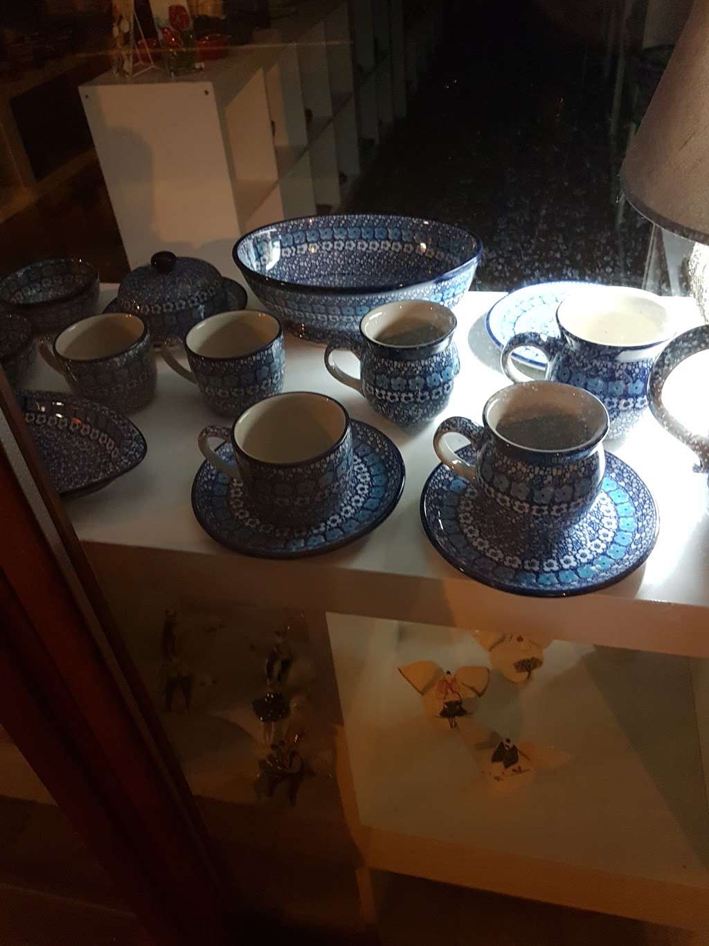 Blue Dot Pottery Ltd | 4A, Millbrooke Business Park, Hoe Ln, Nazeing EN9 2RJ, UK | Phone: 020 8123 8654