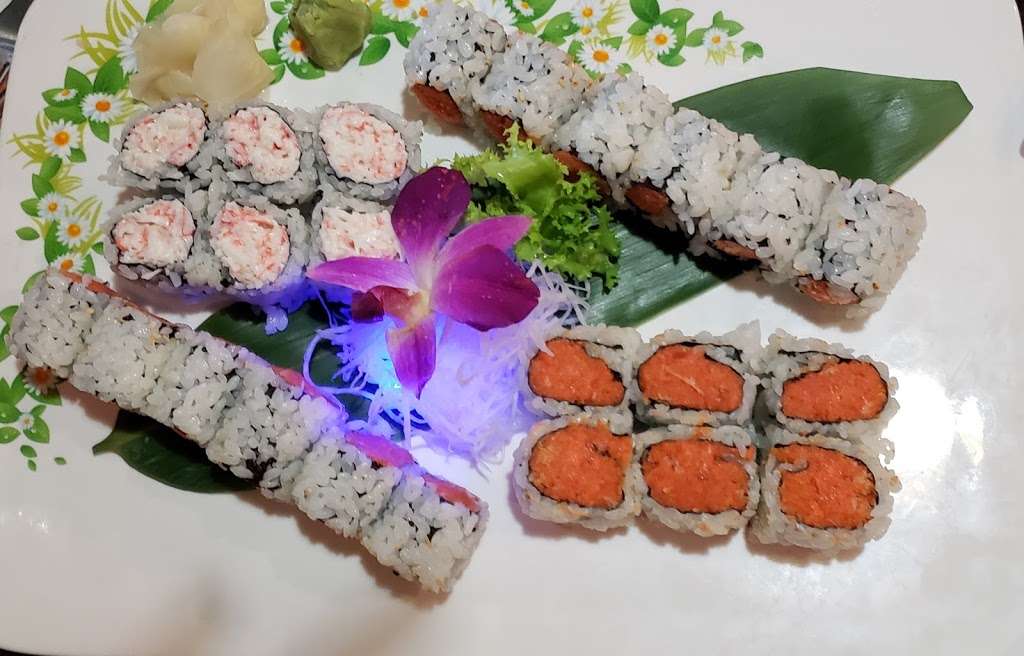 Sakura Japanese Restaurant | 265 Colony Blvd, The Villages, FL 32162, USA | Phone: (352) 205-7393