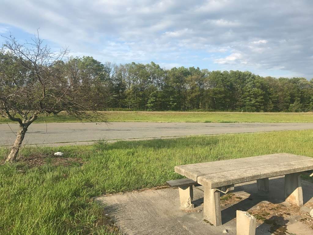 Picnic area | Uxbridge, MA 01569, USA