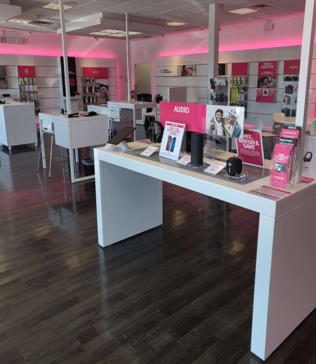 T-Mobile | 17407 Crenshaw Blvd, Torrance, CA 90504, USA | Phone: (310) 515-0476