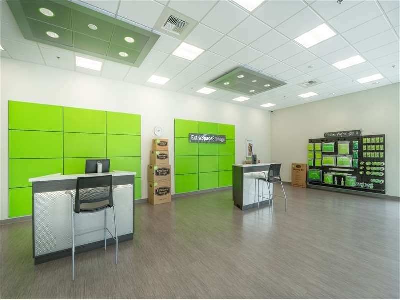 Extra Space Storage | 6401 Oak Canyon, Irvine, CA 92618, USA | Phone: (949) 397-6566