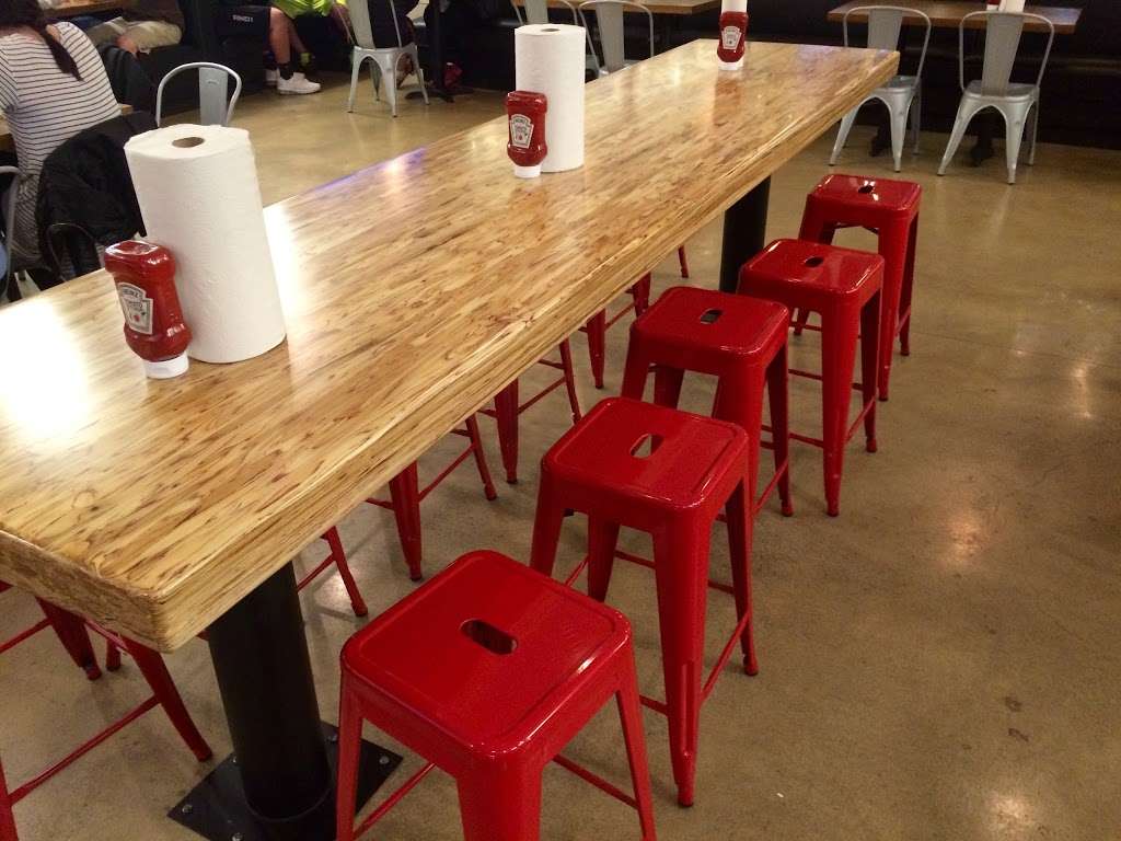 Slim Chickens | 23320 Mercantile Pkwy, Katy, TX 77449, USA | Phone: (281) 347-0100