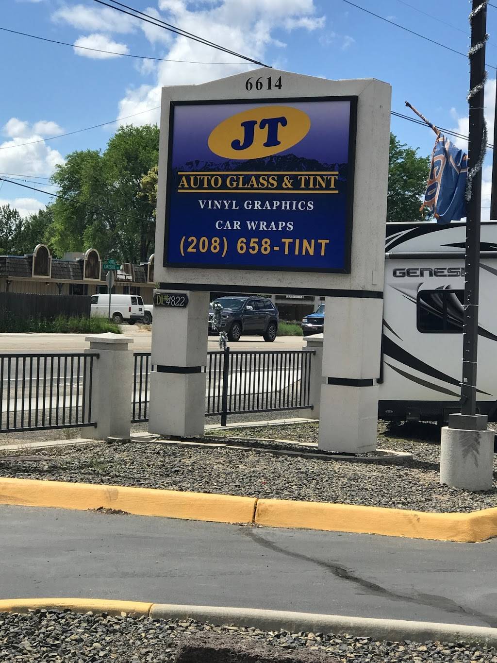 JT Auto Glass & Tint | 6614 W State St, Boise, ID 83714, USA | Phone: (208) 658-8468