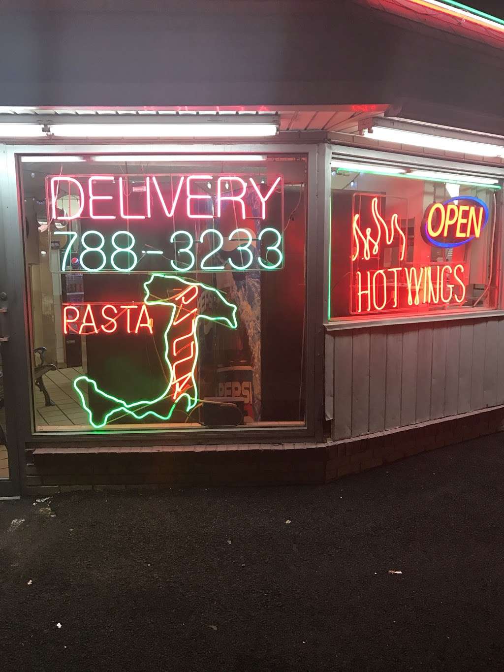 Italian Family Pizzeria | 689 2nd Ave, Bristol, PA 19007, USA | Phone: (215) 788-3233